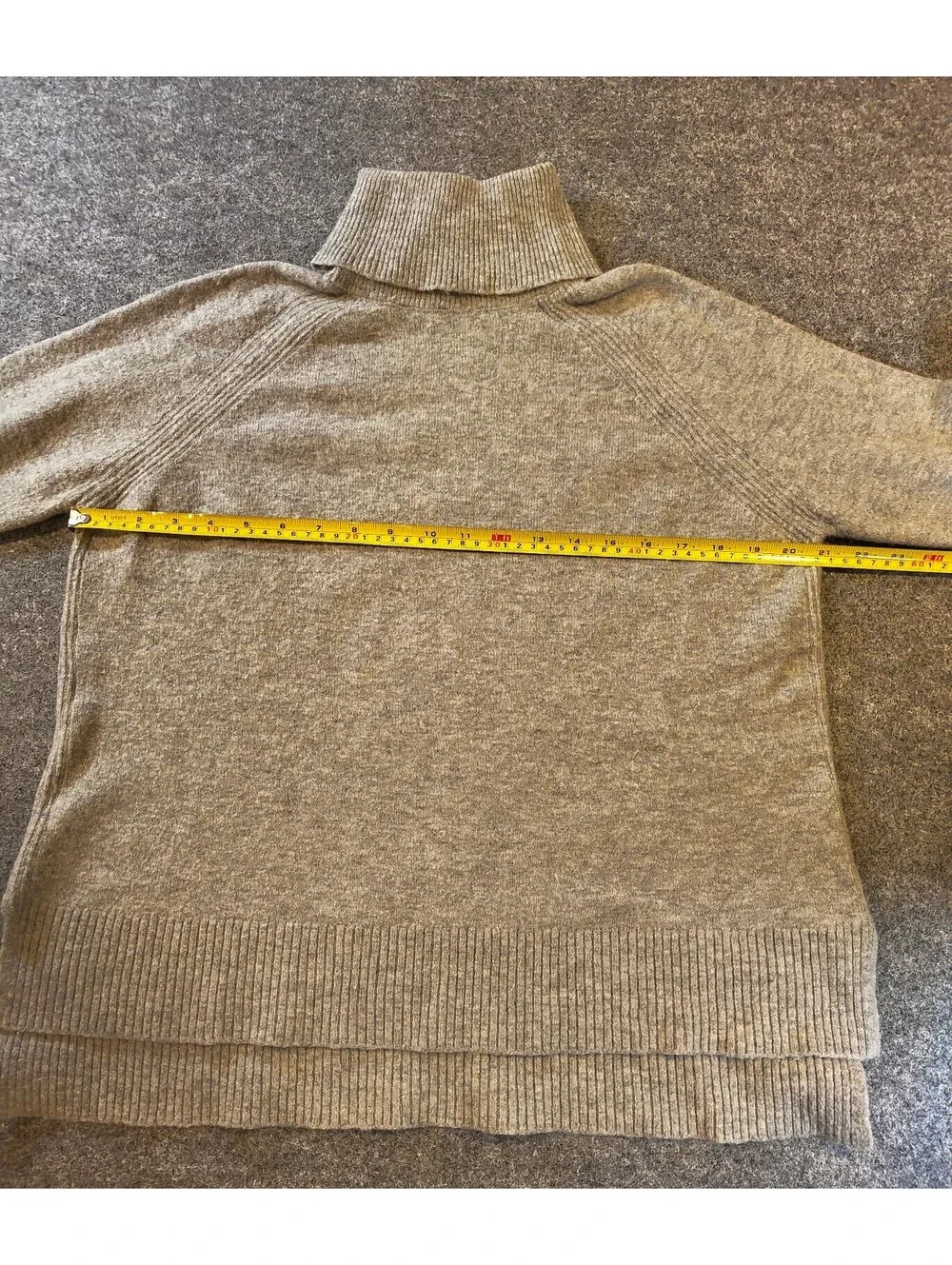 J.Crew Women Small Gray Turtleneck Sweater Raglan Sleeve High Low Side Slit Knit